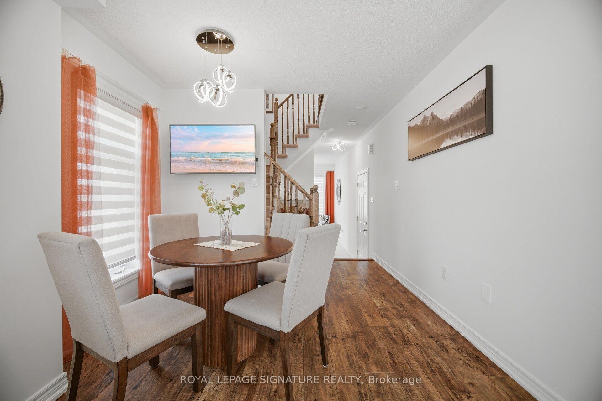3839 Tufgar Crescent, Burlington, ON - Indoor Photo Showing Dining Room