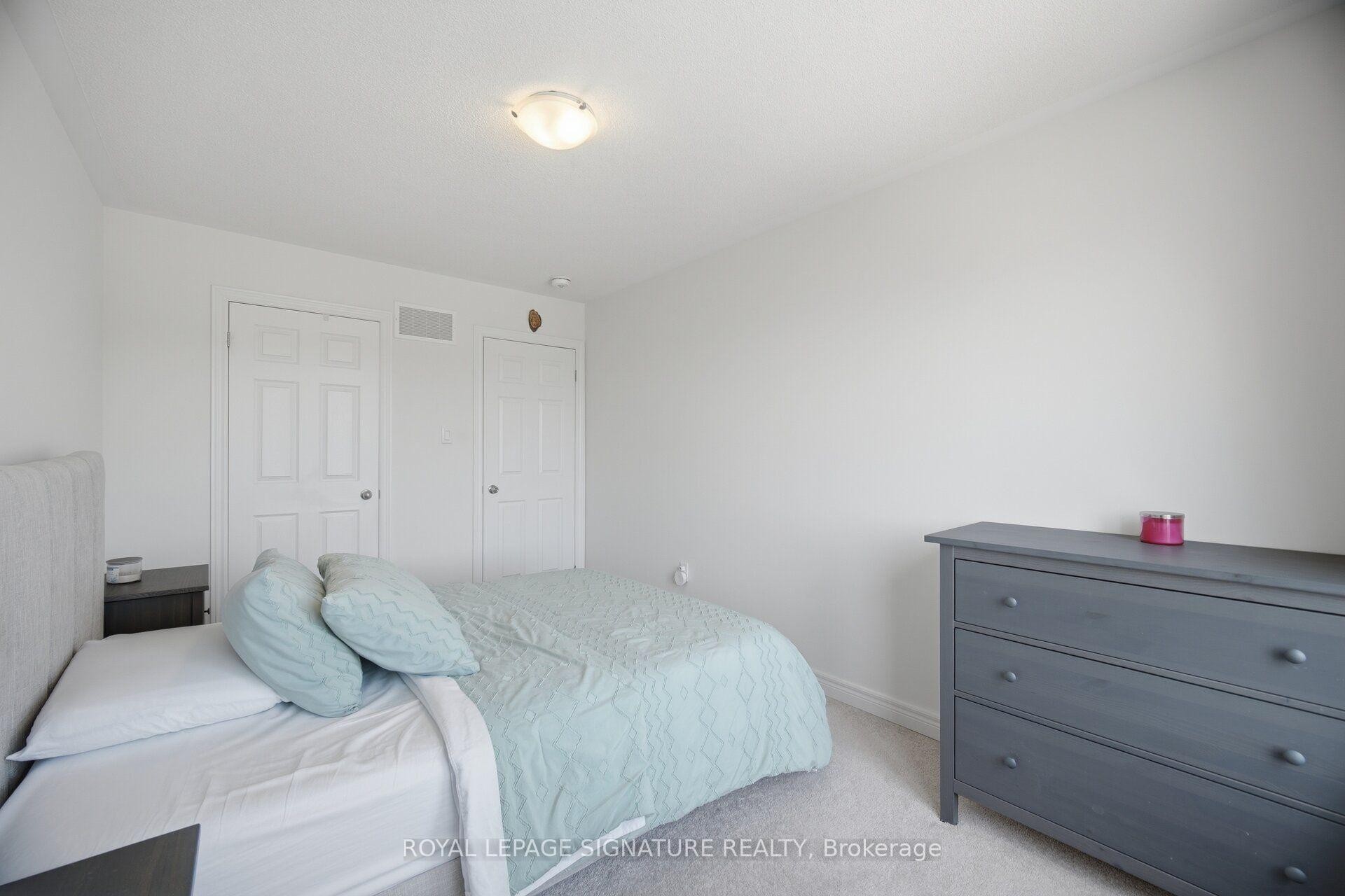 3839 Tufgar Crescent, Burlington, ON - Indoor Photo Showing Bedroom