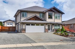 726 Cameleon Dr Campbell River, BC V9H 0A7