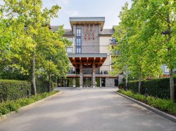 #402-623 Treanor Ave Langford, BC V9B 0B1