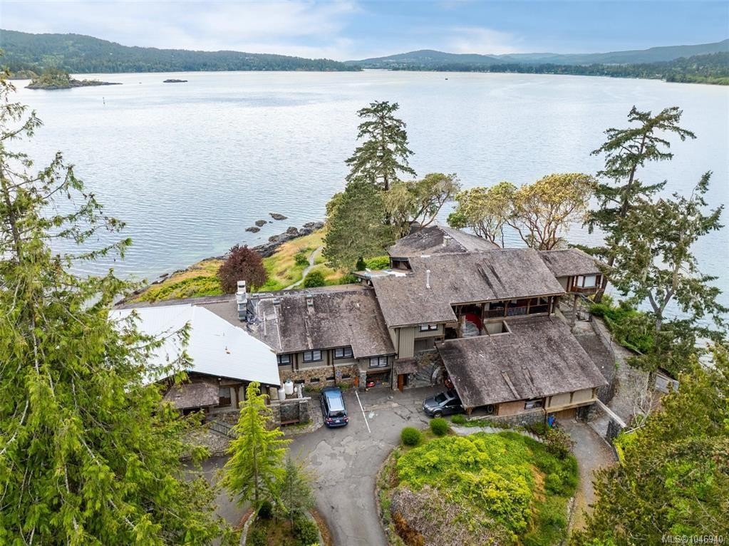 1424 Gillespie Rd, Sooke, BC