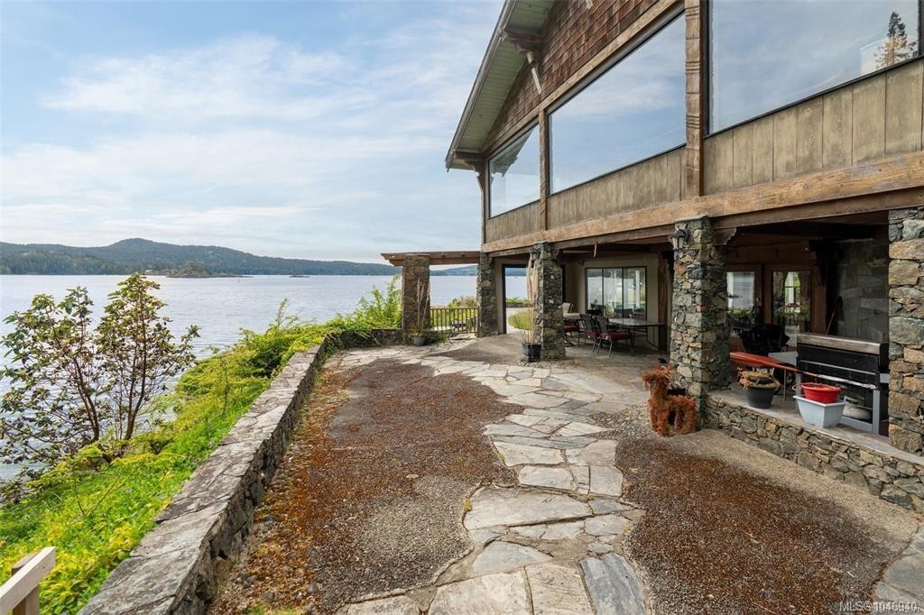1424 Gillespie Rd, Sooke, BC
