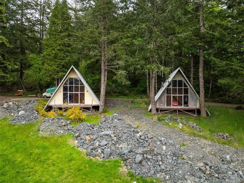 1424 Gillespie Rd, Sooke, BC