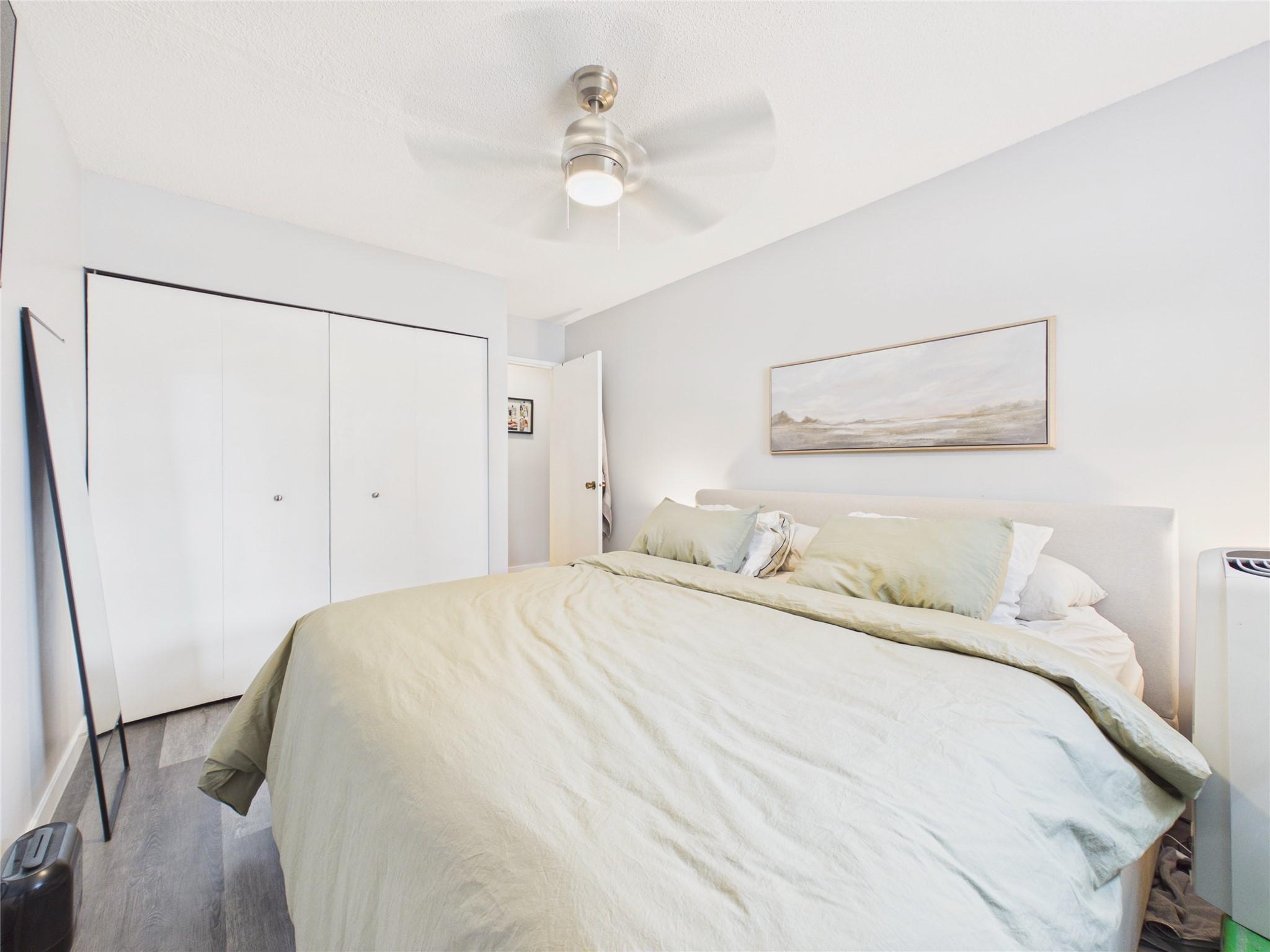 102-1108 23Rd Avenue, Cranbrook, BC - Indoor Photo Showing Bedroom
