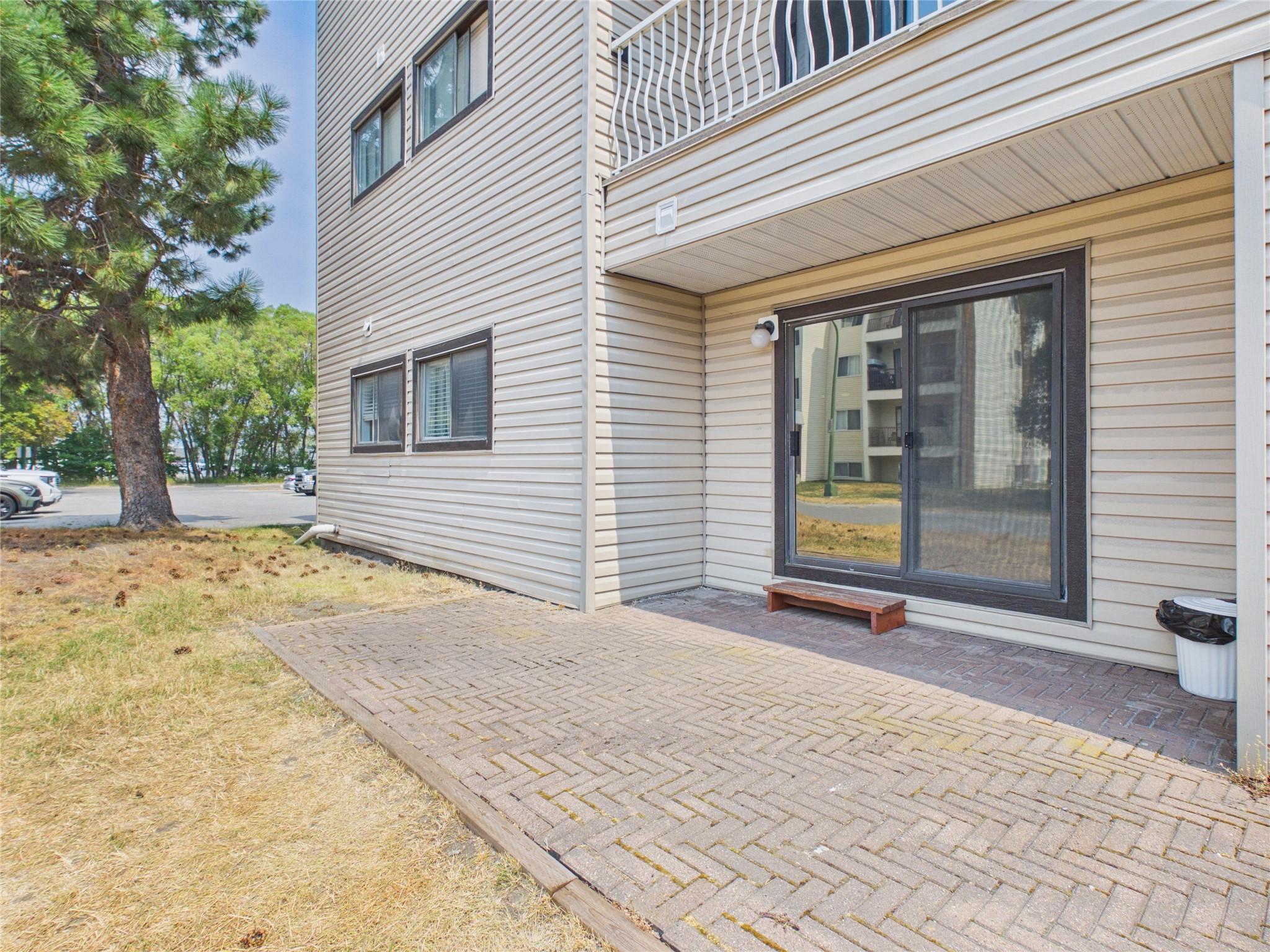 102-1108 23Rd Avenue, Cranbrook, BC - Outdoor With Exterior