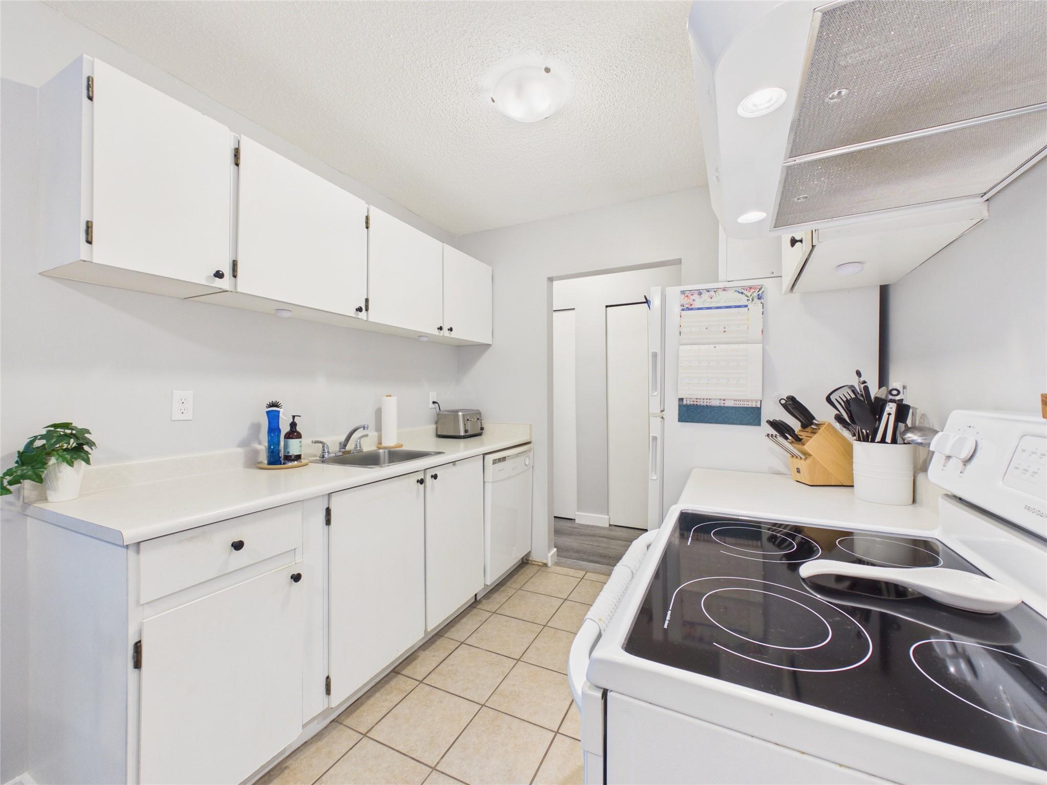 102-1108 23Rd Avenue, Cranbrook, BC - Indoor
