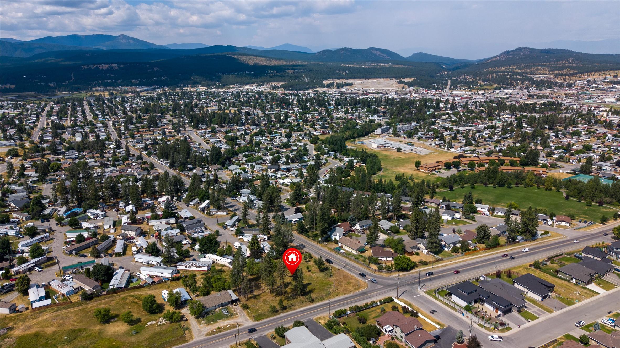 2101 10Th Street, Cranbrook, BC - Outdoor With View