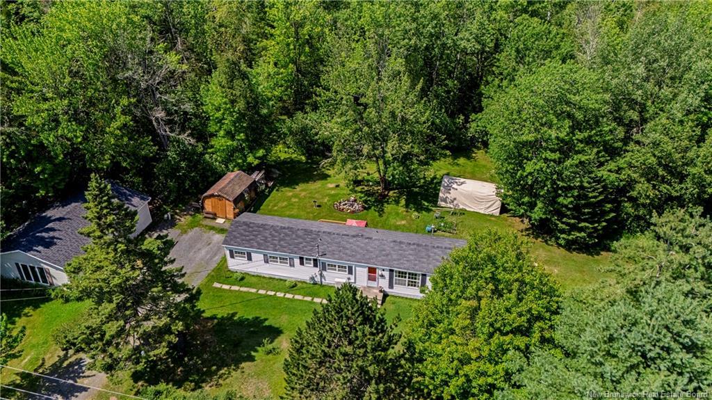 9 Maple Leaf Dr, Lincoln, NB