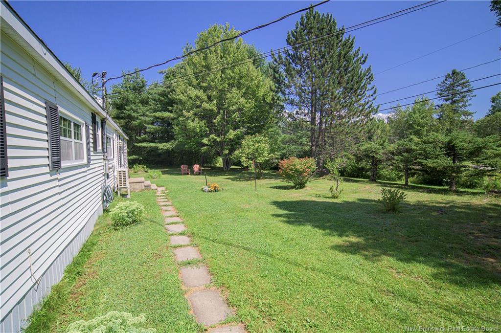 9 Maple Leaf Dr, Lincoln, NB