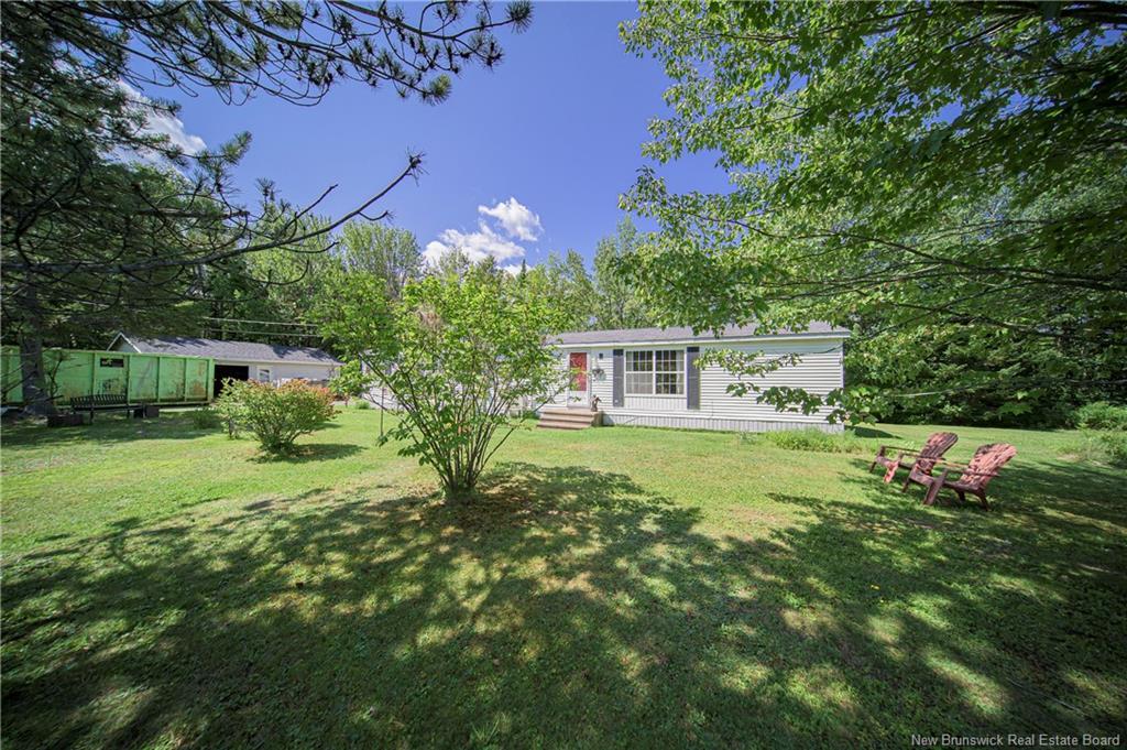 9 Maple Leaf Dr, Lincoln, NB
