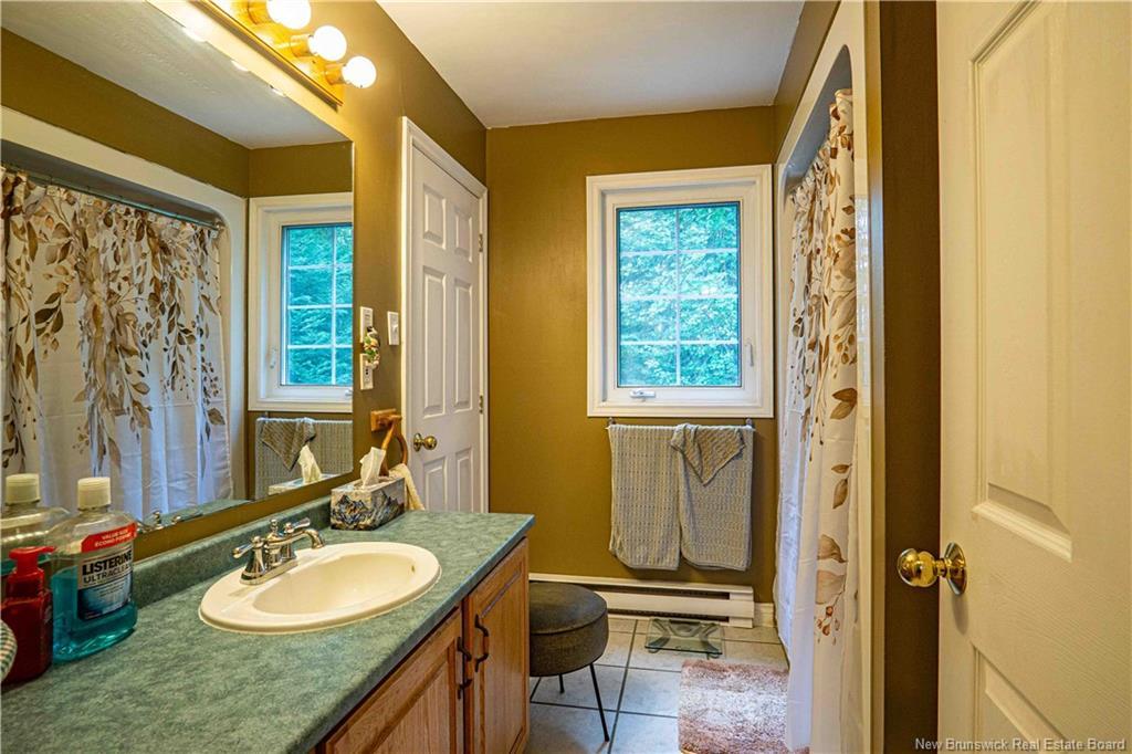 252 Railing Rd, Lincoln, NB