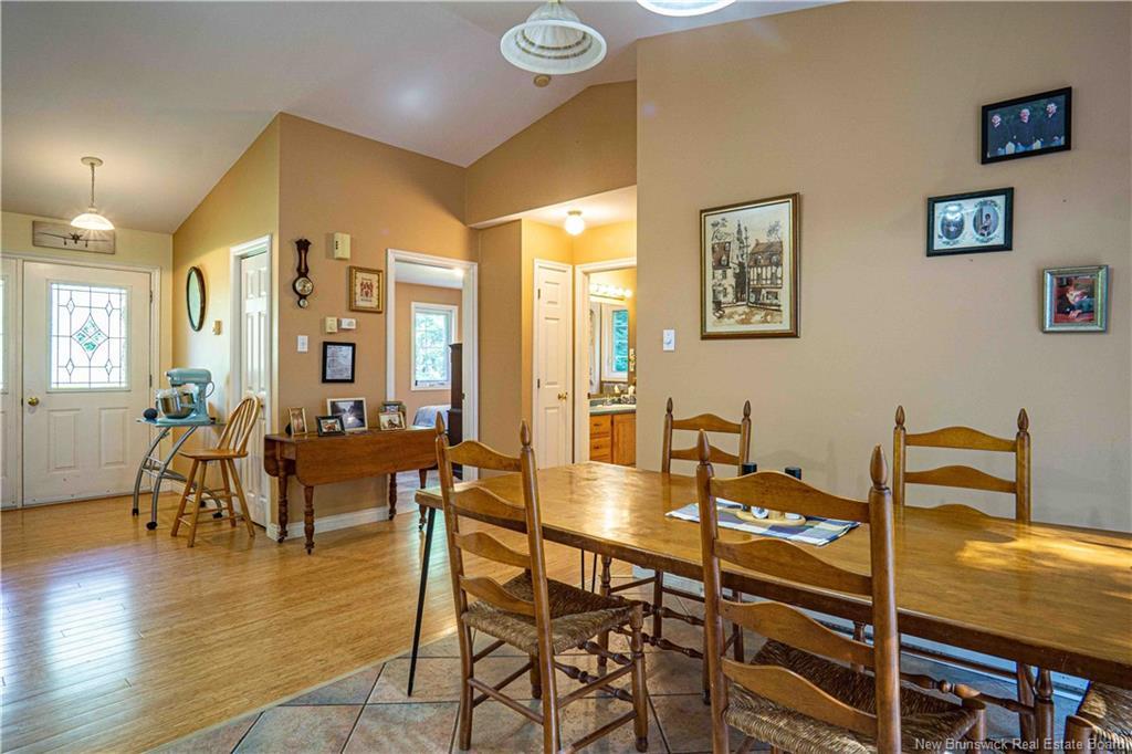252 Railing Rd, Lincoln, NB