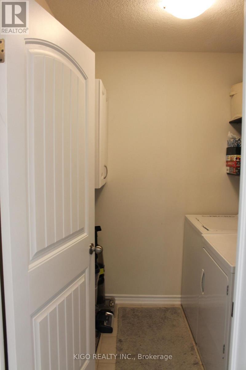 21 - 12 Poplar Drive, Cambridge, ON - Indoor Photo Showing Laundry Room
