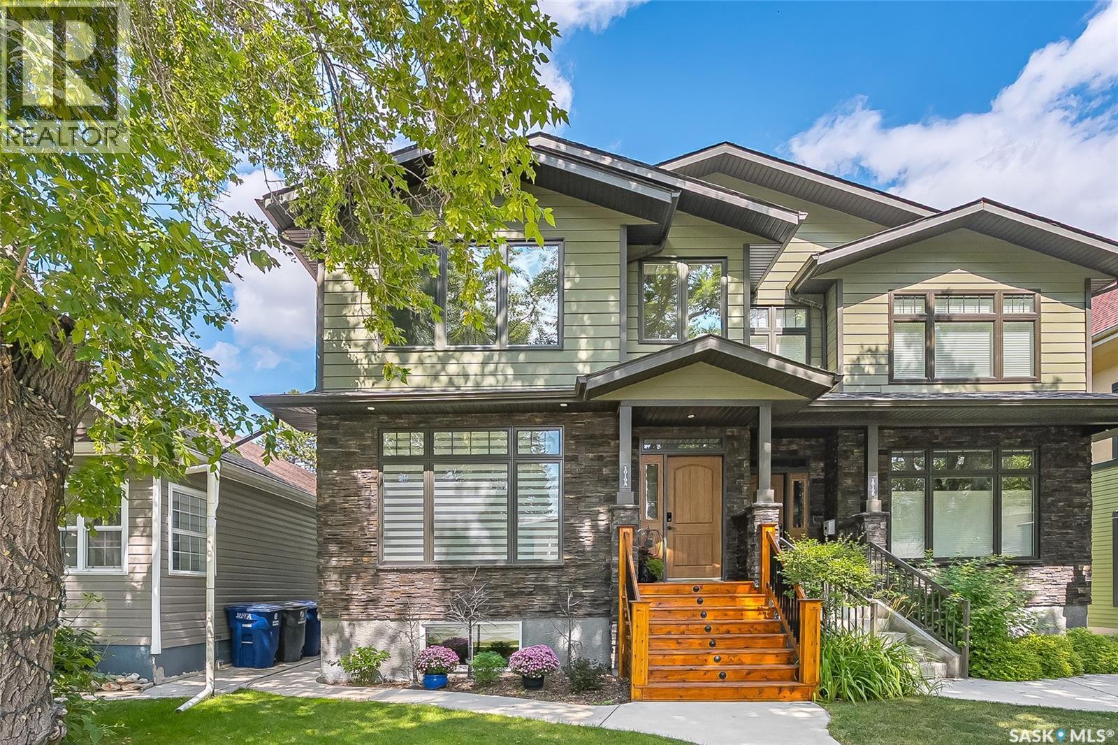 1019A 10Th Street E, Saskatoon, SK - Outdoor