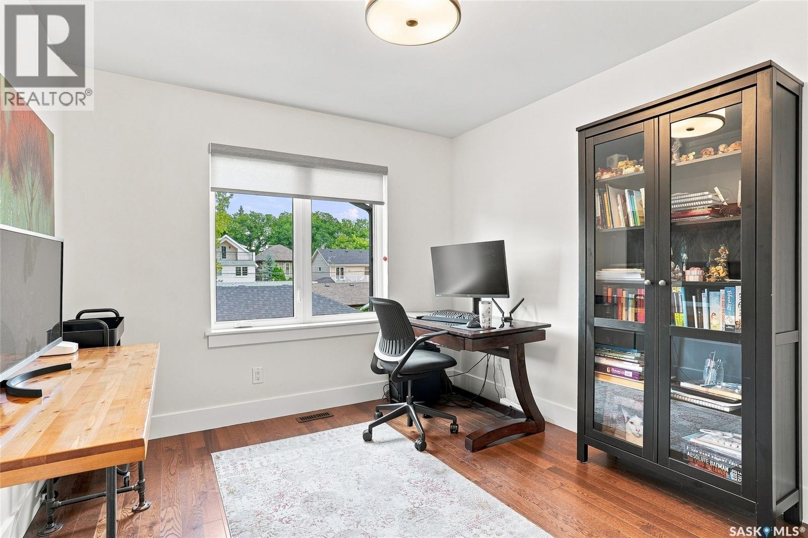 1019A 10Th Street E, Saskatoon, SK - Indoor Photo Showing Office
