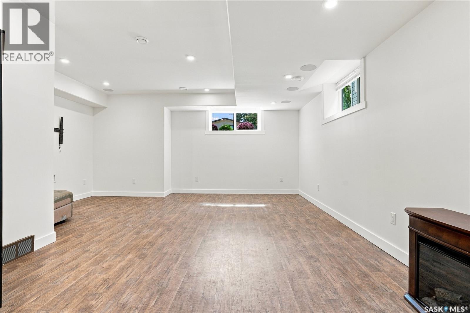 1019A 10Th Street E, Saskatoon, SK - Indoor Photo Showing Other Room