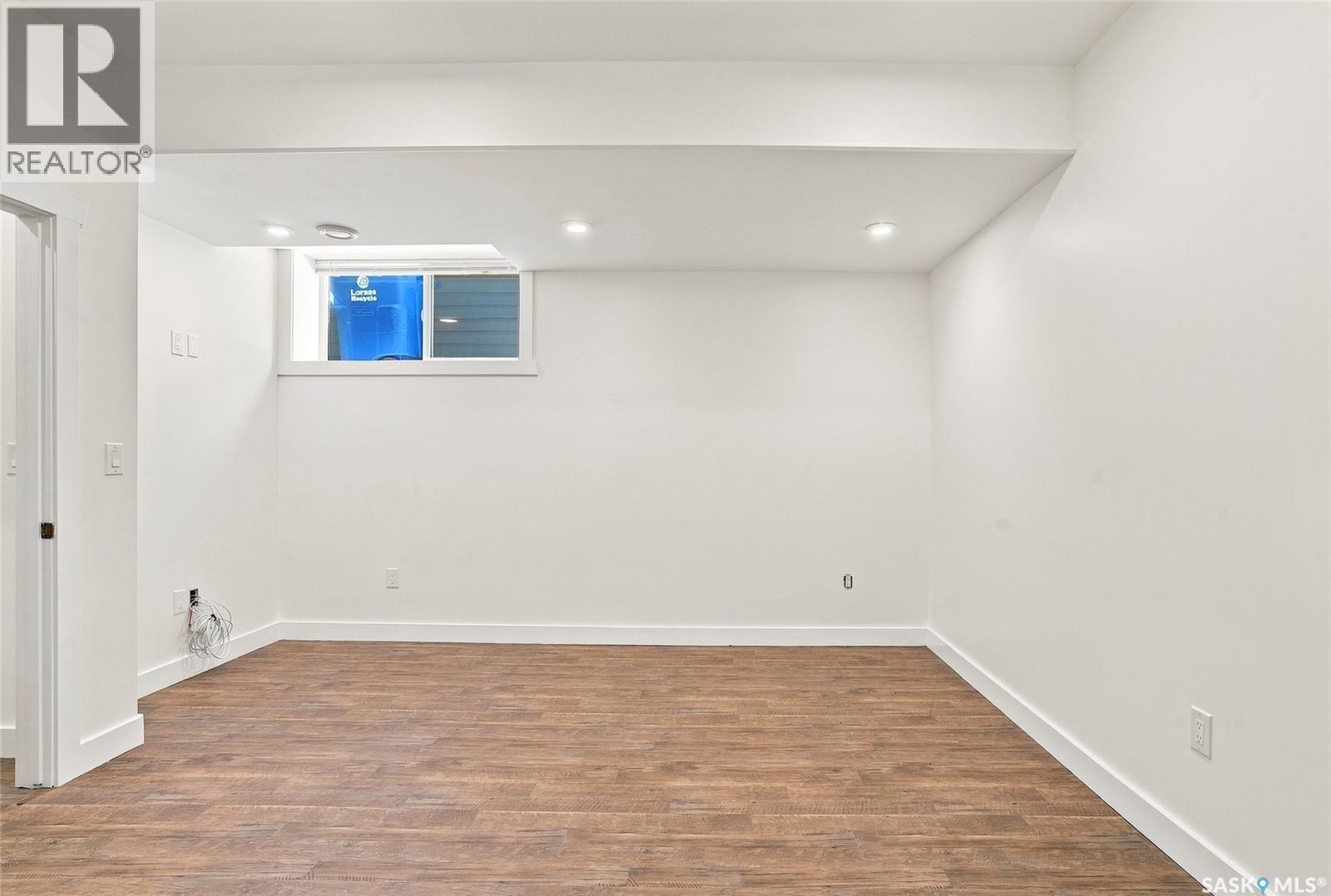 1019A 10Th Street E, Saskatoon, SK - Indoor Photo Showing Other Room