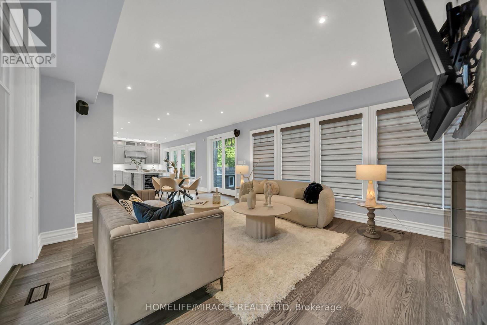 271 Oakhill Road, Mississauga, ON - Indoor