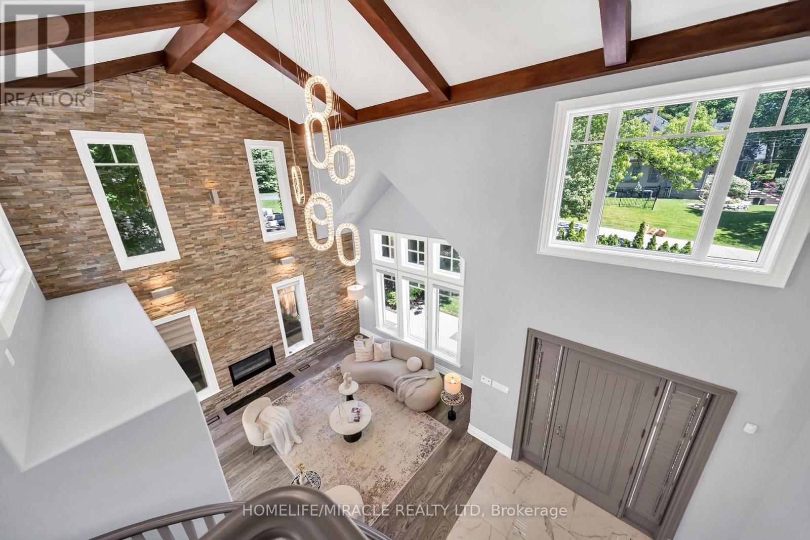 271 Oakhill Road, Mississauga, ON - Indoor Photo Showing Other Room