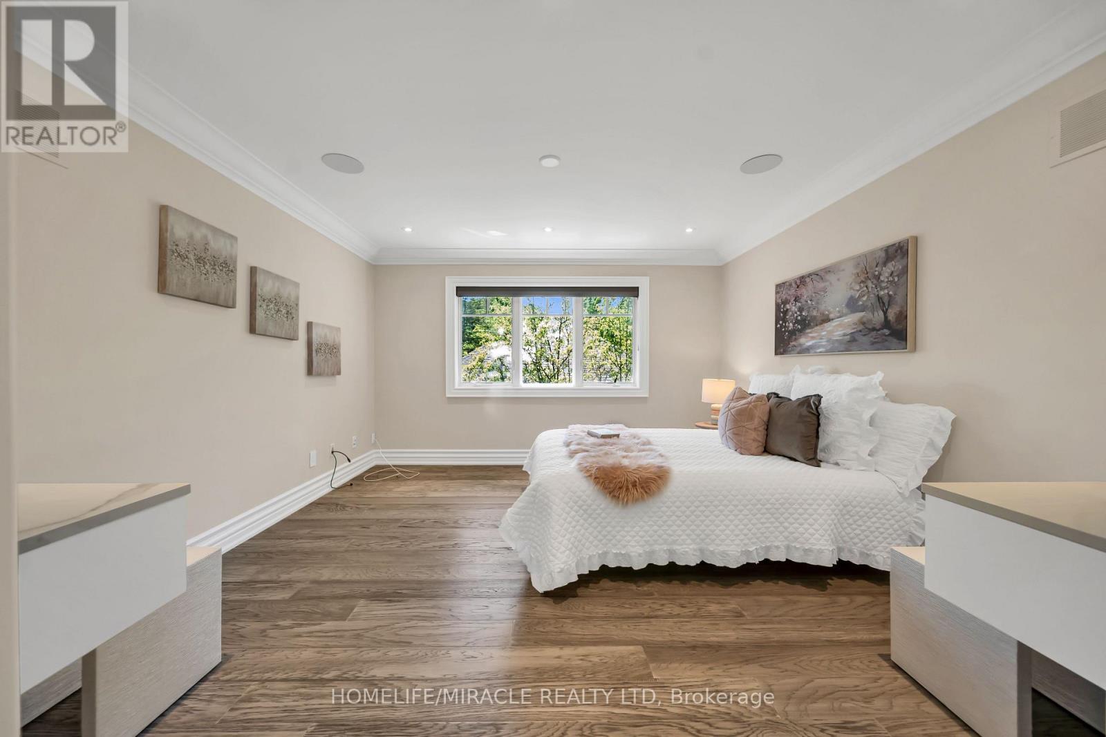 271 Oakhill Road, Mississauga, ON - Indoor Photo Showing Bedroom