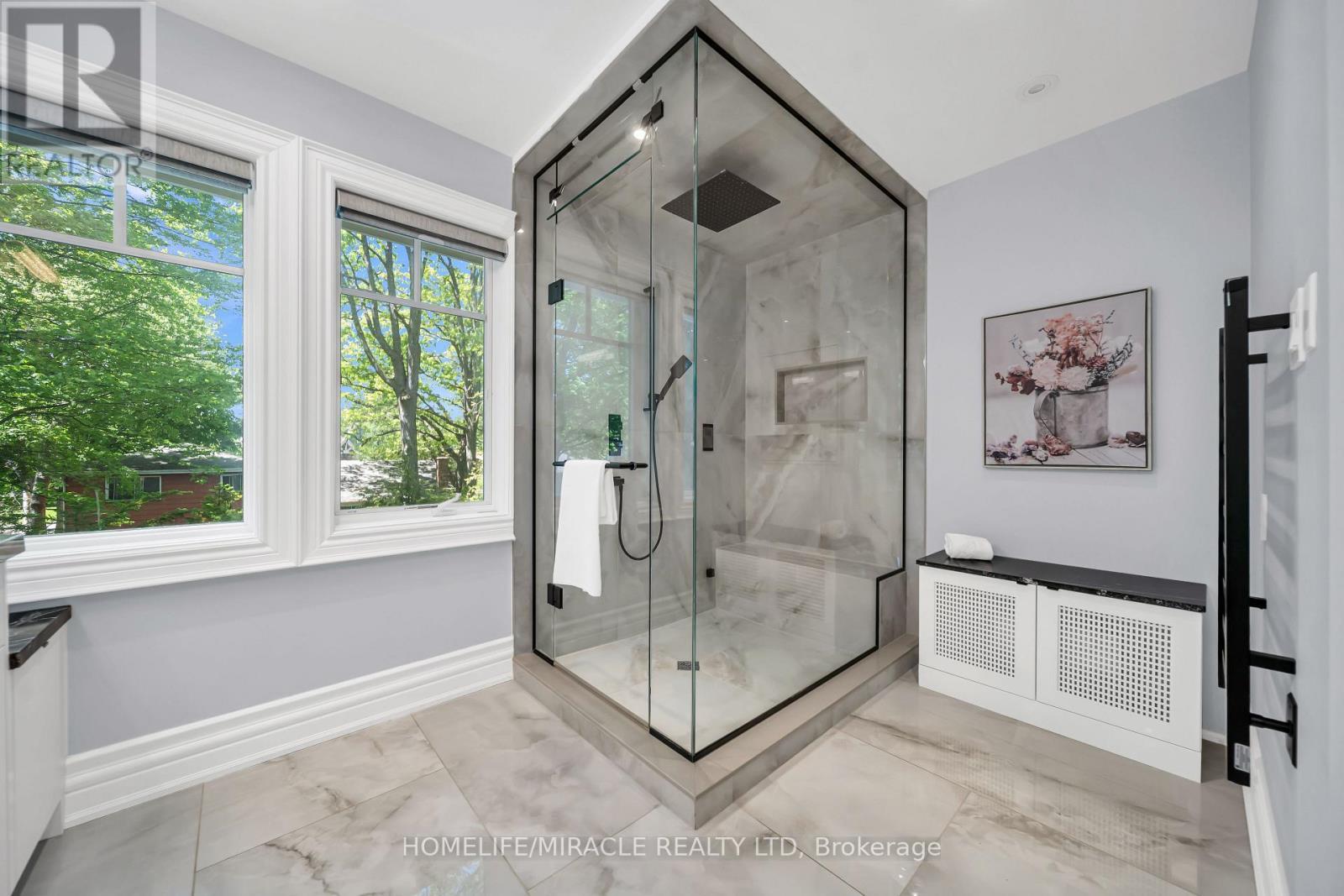 271 Oakhill Road, Mississauga, ON - Indoor