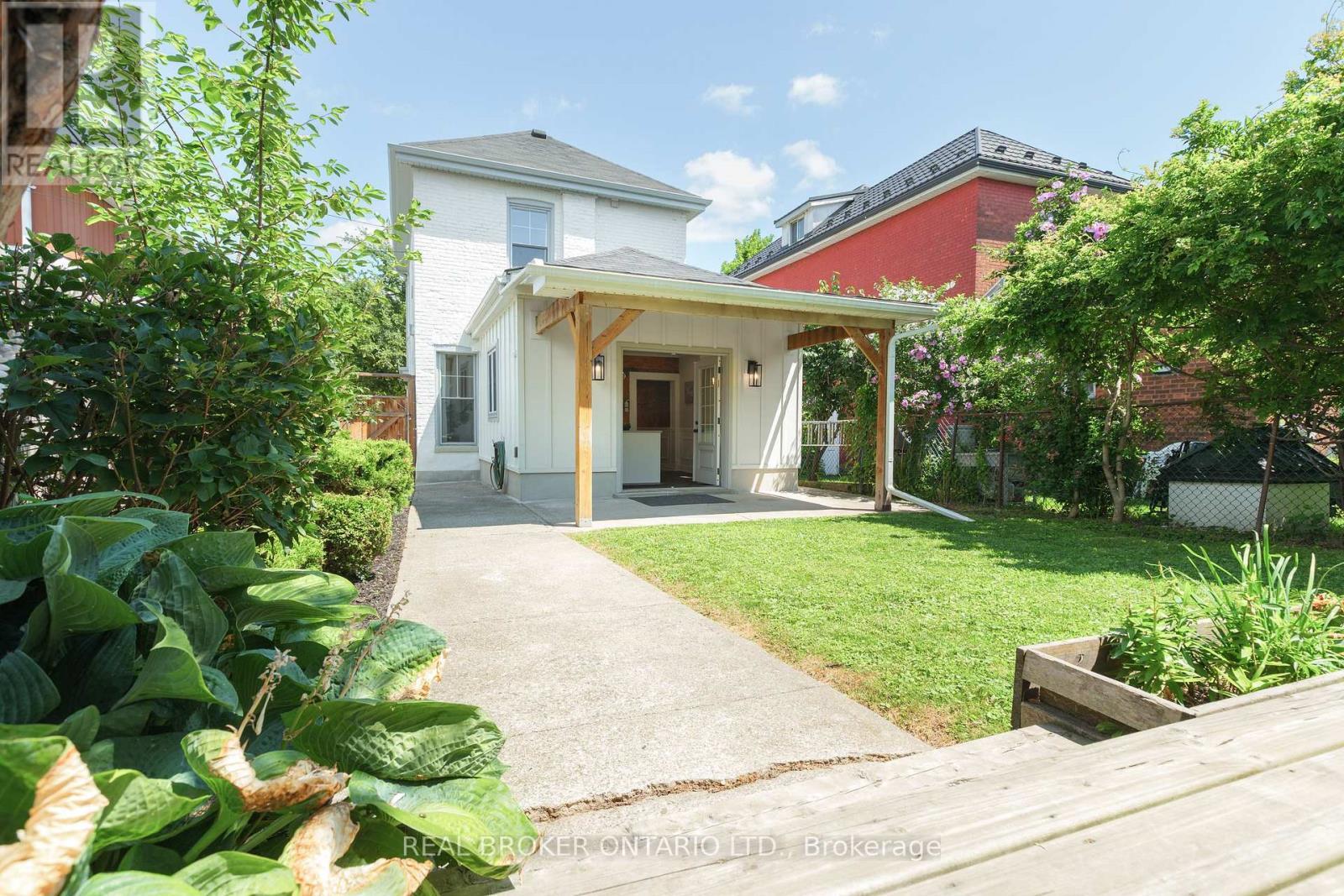 46 Murray Street E, Hamilton, ON - Outdoor