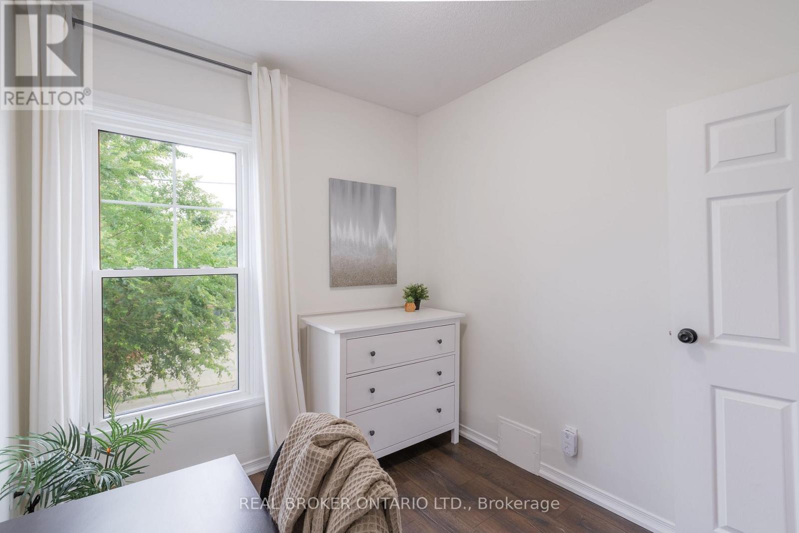 46 Murray Street E, Hamilton, ON - Indoor