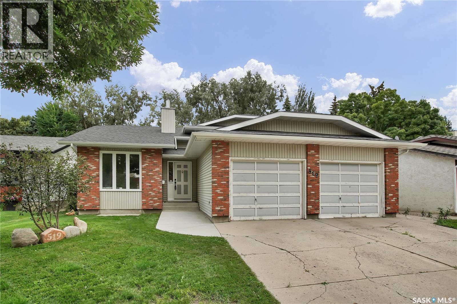 519 Webster Street, Saskatoon, SK - Outdoor With Facade