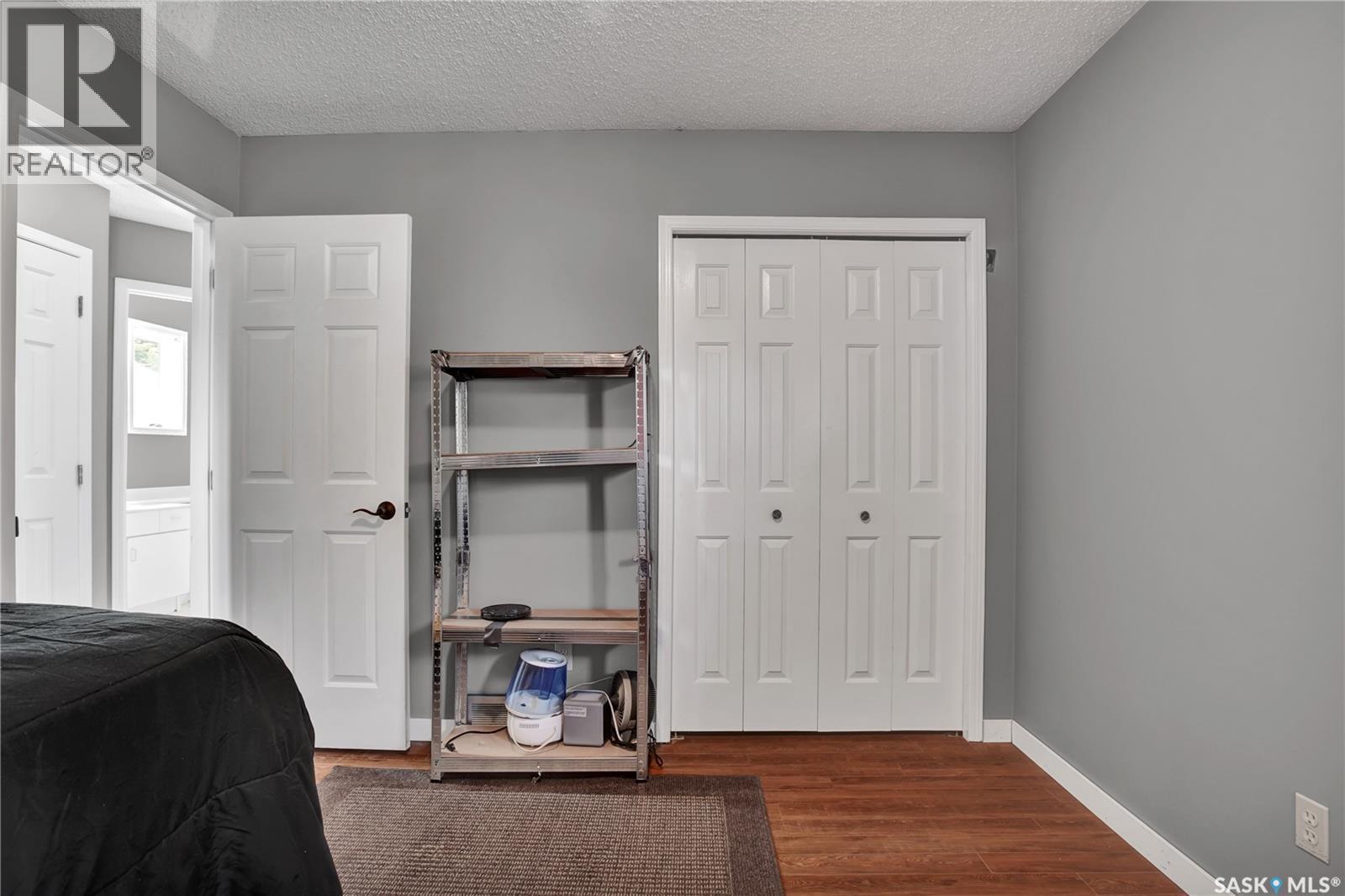 519 Webster Street, Saskatoon, SK - Indoor Photo Showing Bedroom