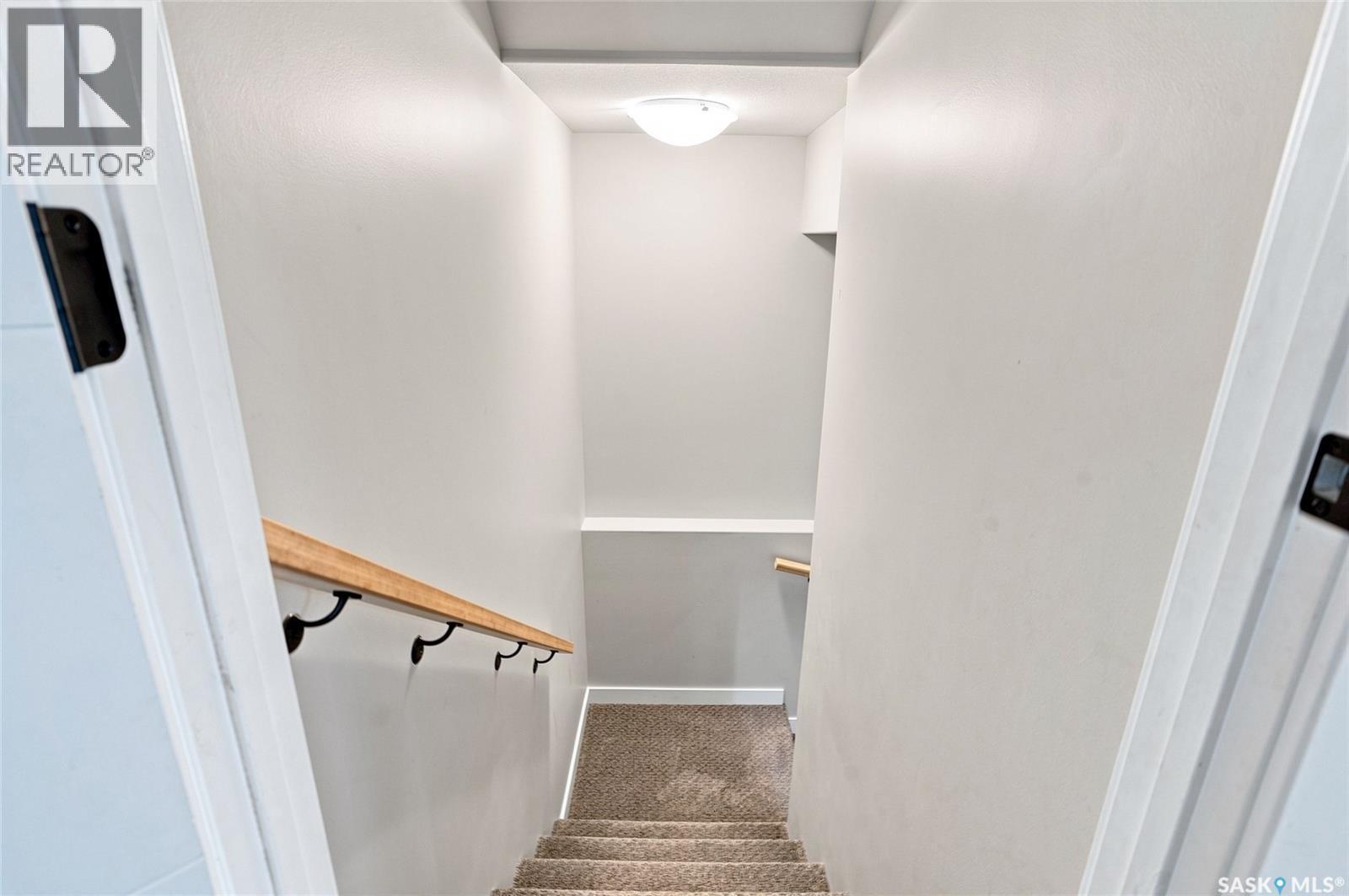 222 Dubois Crescent, Saskatoon, SK - Indoor
