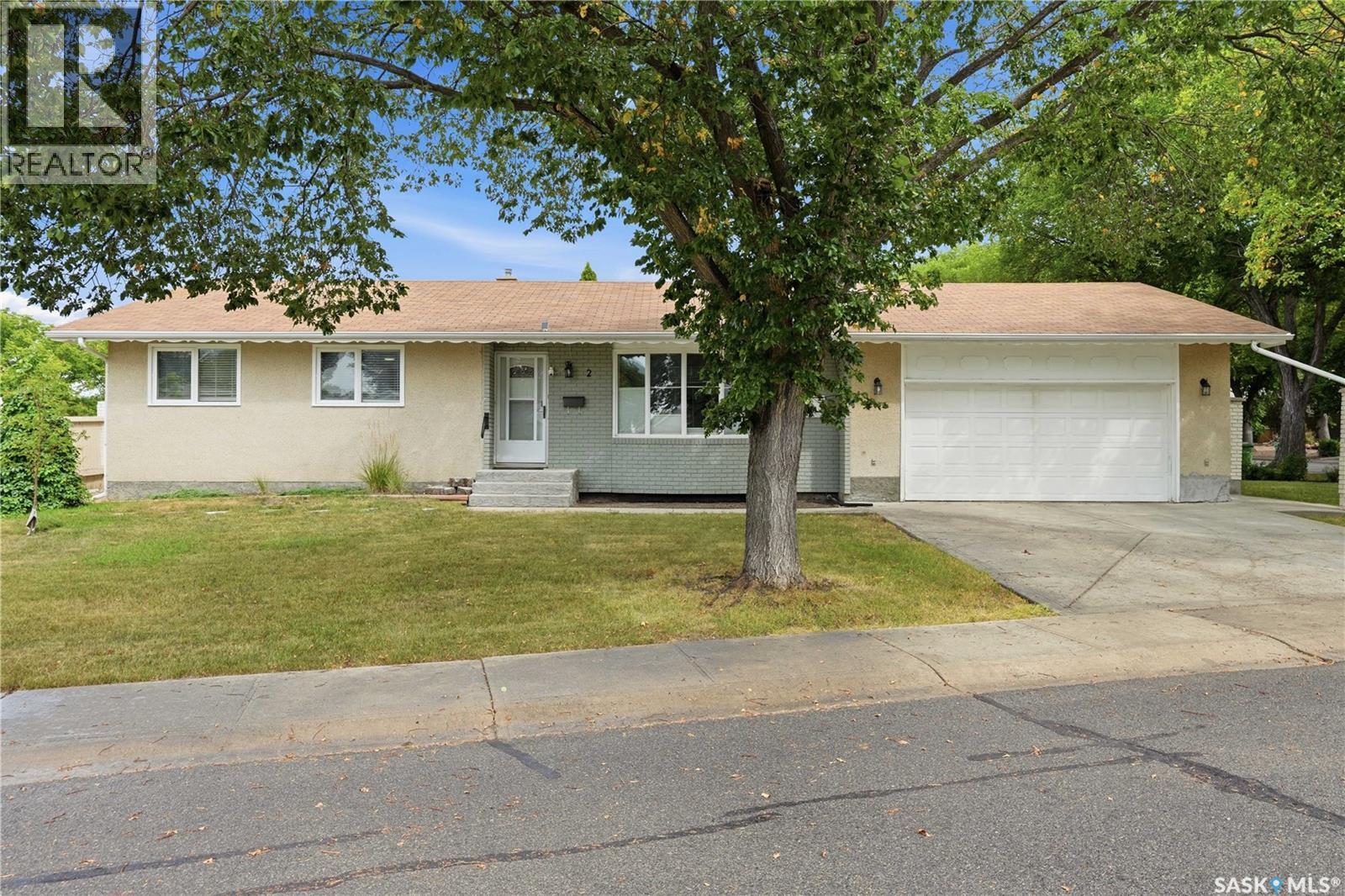 2 Springstein Avenue, Regina, SK - Outdoor