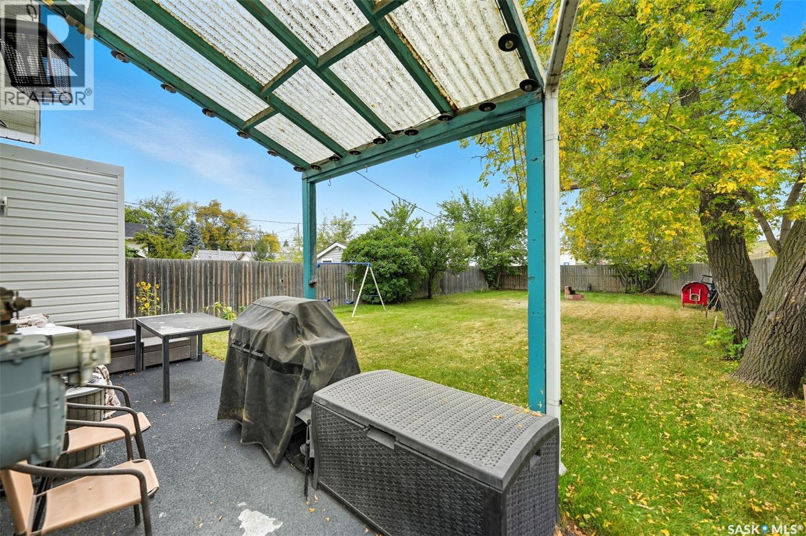 416 Taylor Street W, Saskatoon, SK - Outdoor With Deck Patio Veranda With Exterior