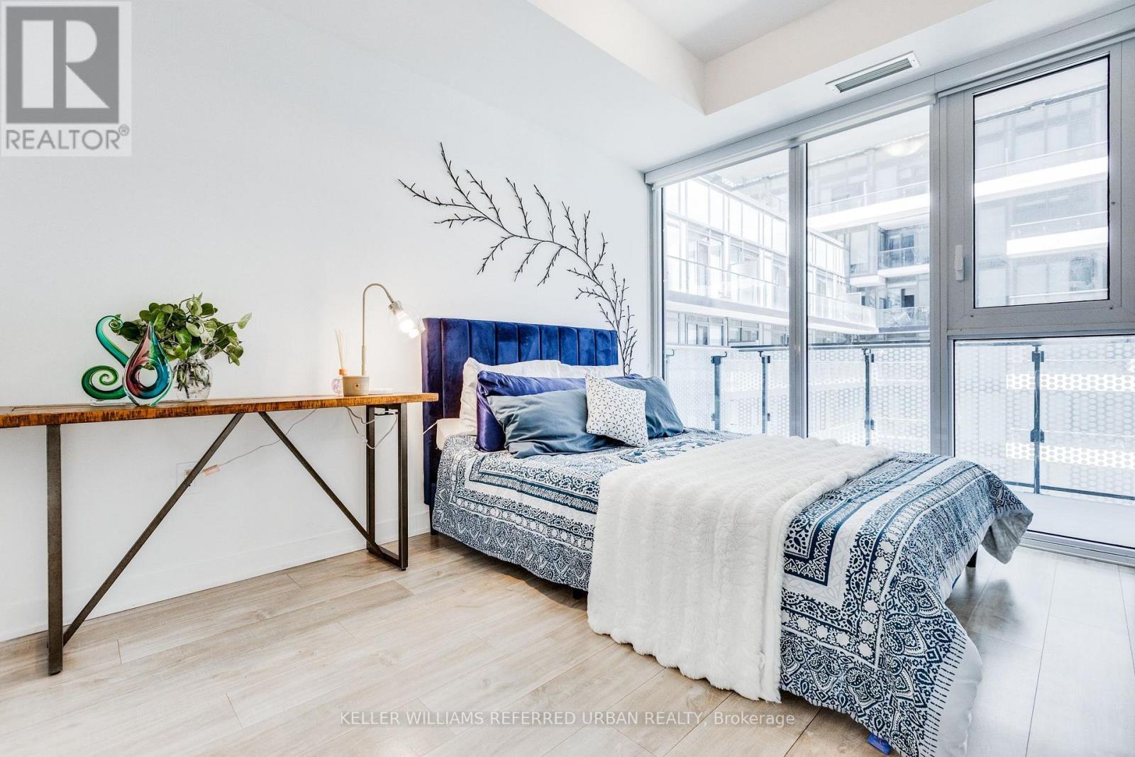 1635 - 135 Lower Sherbourne Street, Toronto, ON - Indoor Photo Showing Bedroom