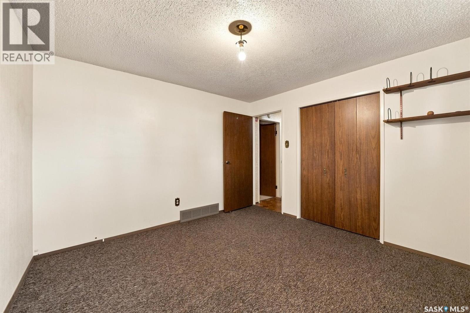 125 Arnason Crescent, Saskatoon, SK - Indoor Photo Showing Other Room