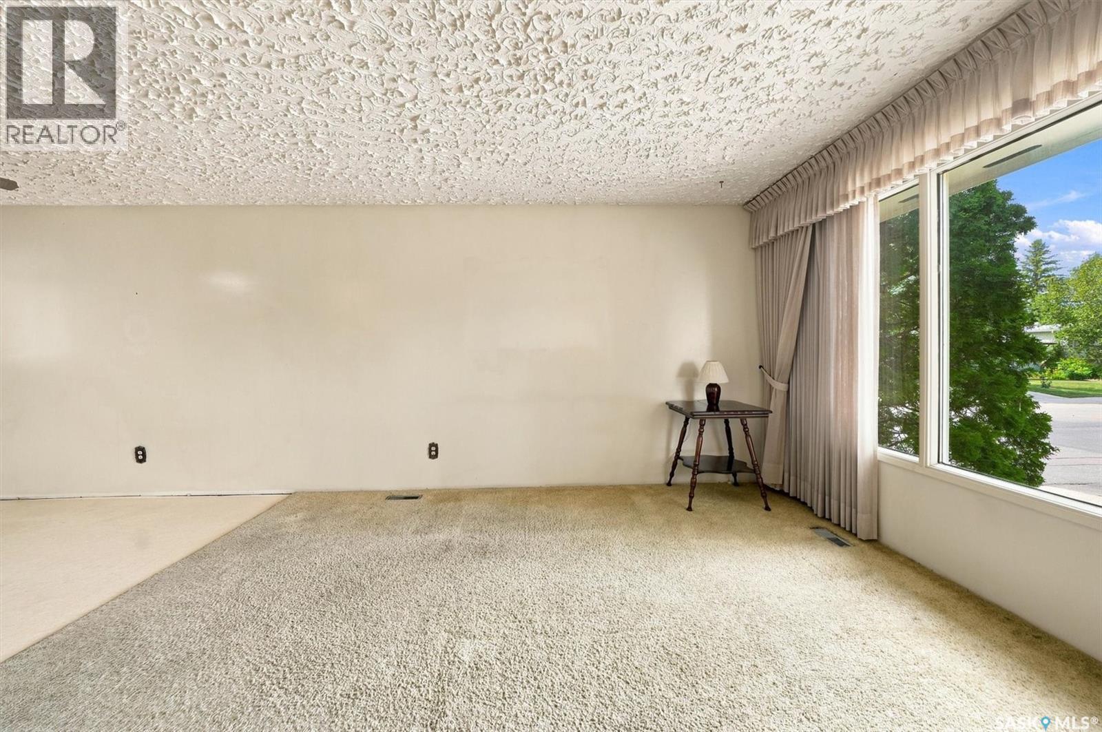125 Arnason Crescent, Saskatoon, SK - Indoor Photo Showing Other Room