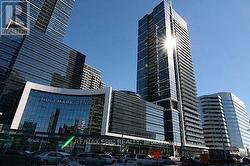 1824 - 5 SHEPPARD AVENUE E Toronto, ON M2N 0G4