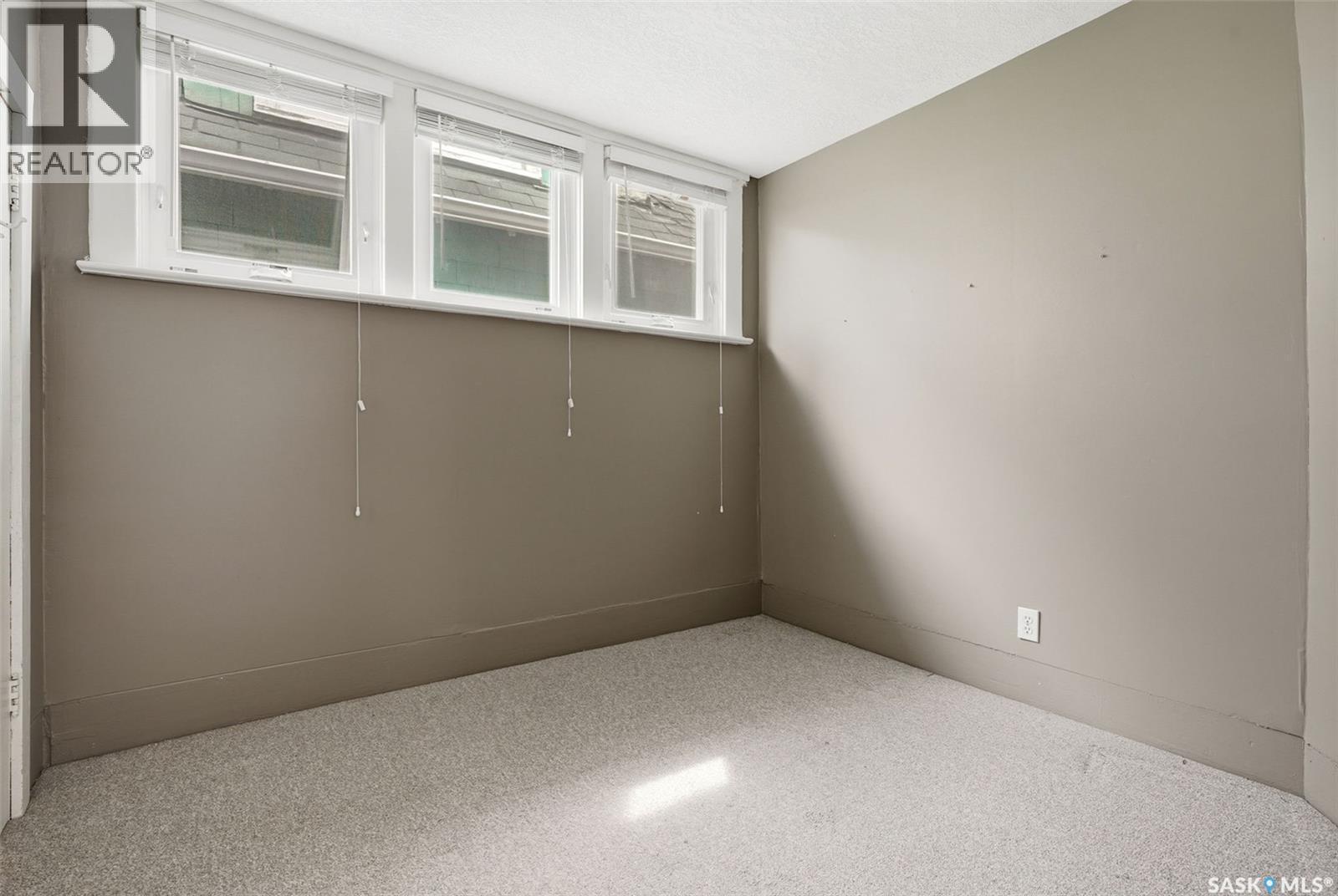 2242 Angus Street, Regina, SK - Indoor Photo Showing Other Room