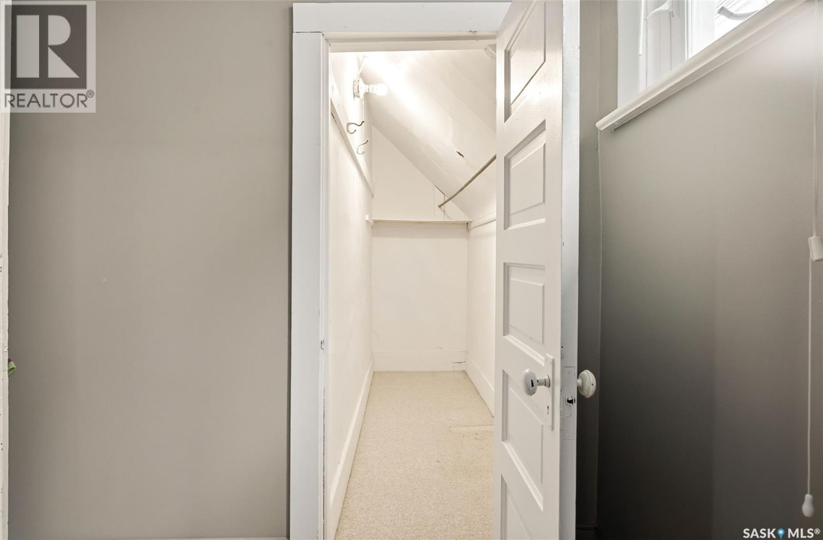 2242 Angus Street, Regina, SK - Indoor Photo Showing Other Room