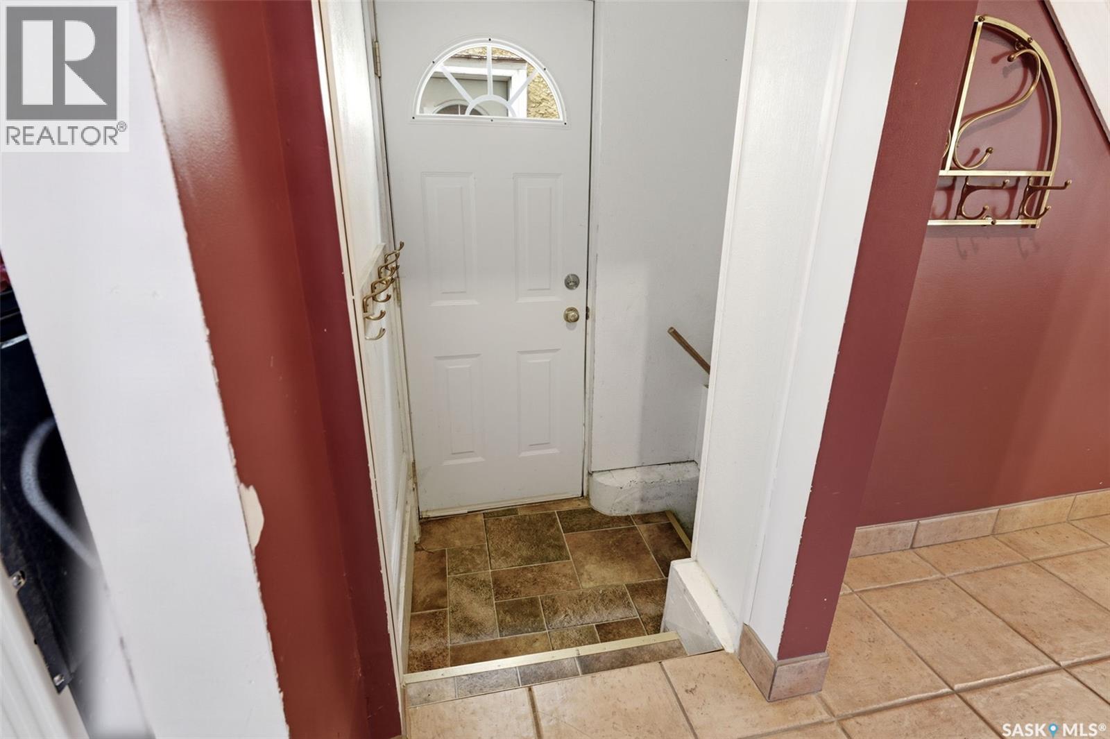 2242 Angus Street, Regina, SK - Indoor Photo Showing Other Room