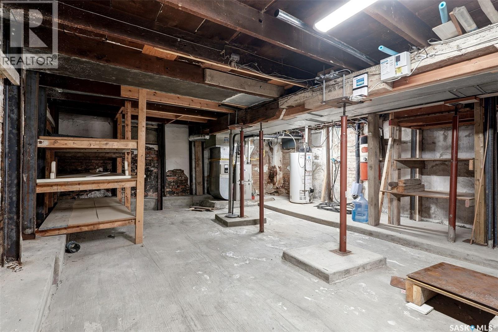 2242 Angus Street, Regina, SK - Indoor Photo Showing Basement