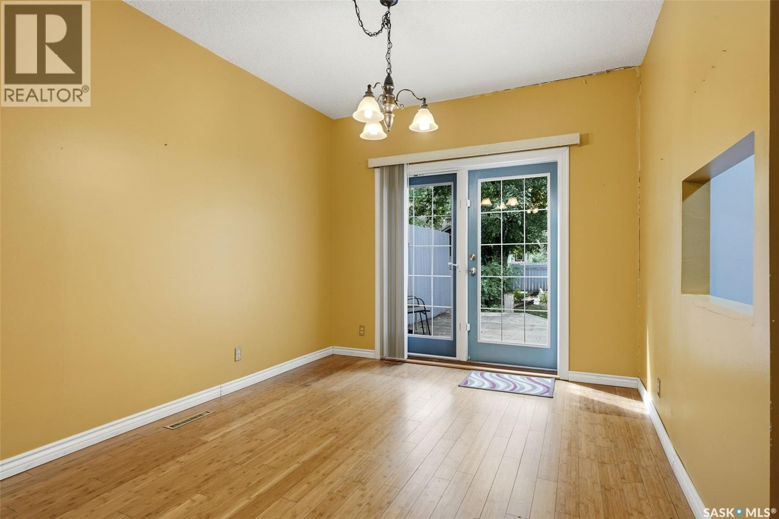 2242 Angus Street, Regina, SK - Indoor Photo Showing Other Room