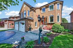 150 ROYAL VALLEY DRIVE Caledon, ON L7C 1B3