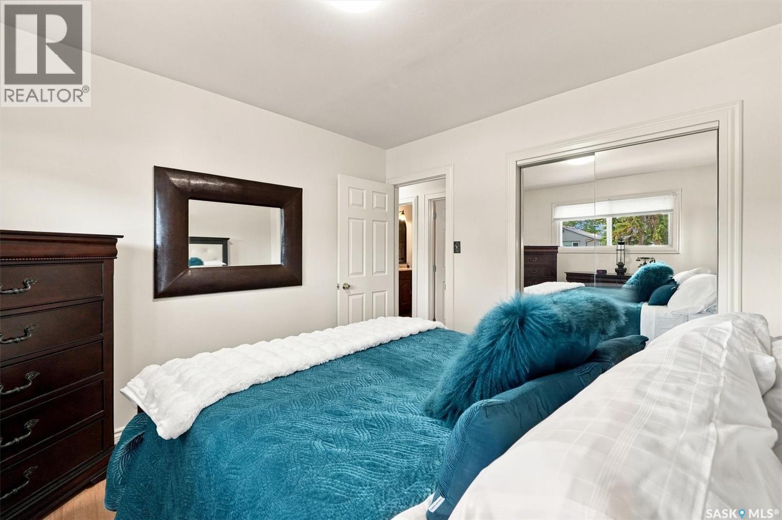1621 Edward Avenue, Saskatoon, SK - Indoor Photo Showing Bedroom