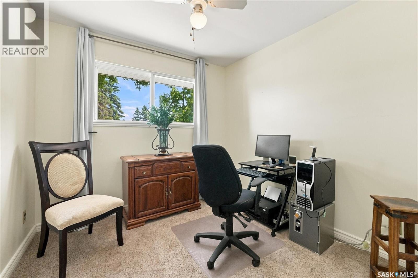 1621 Edward Avenue, Saskatoon, SK - Indoor Photo Showing Office