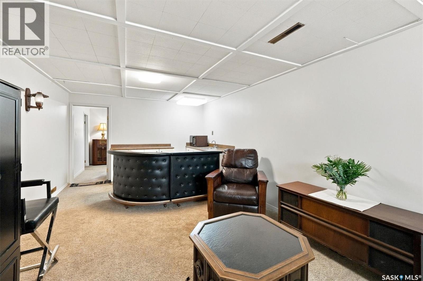1621 Edward Avenue, Saskatoon, SK - Indoor