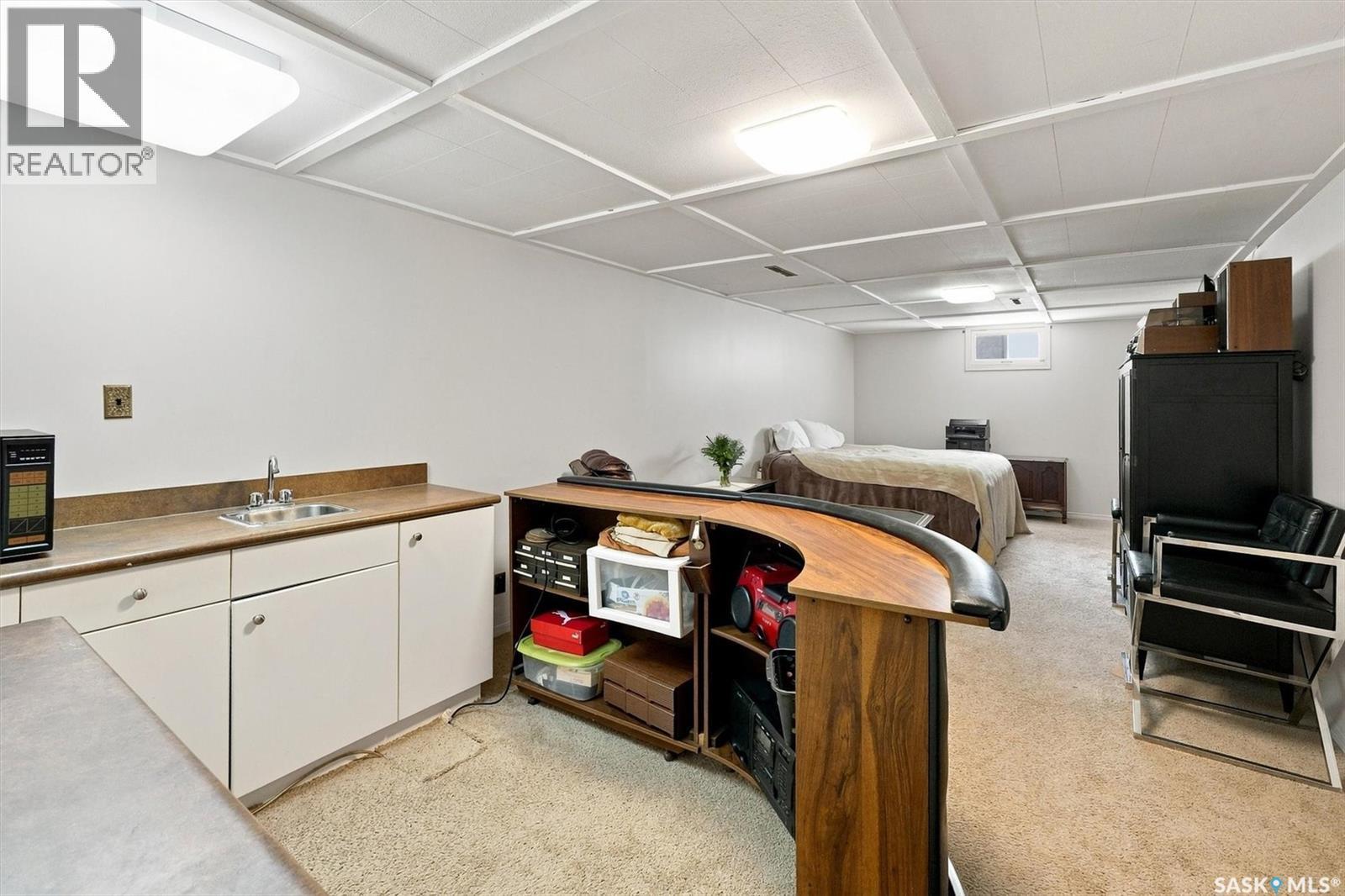 1621 Edward Avenue, Saskatoon, SK - Indoor