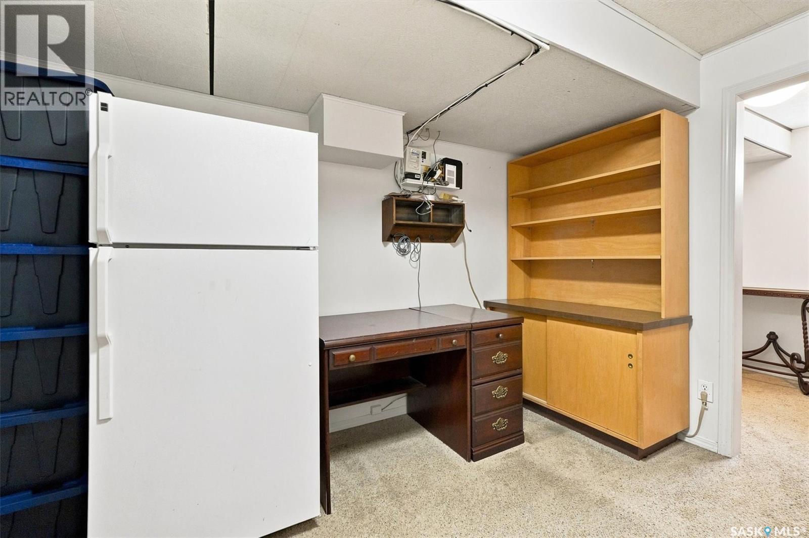 1621 Edward Avenue, Saskatoon, SK - Indoor