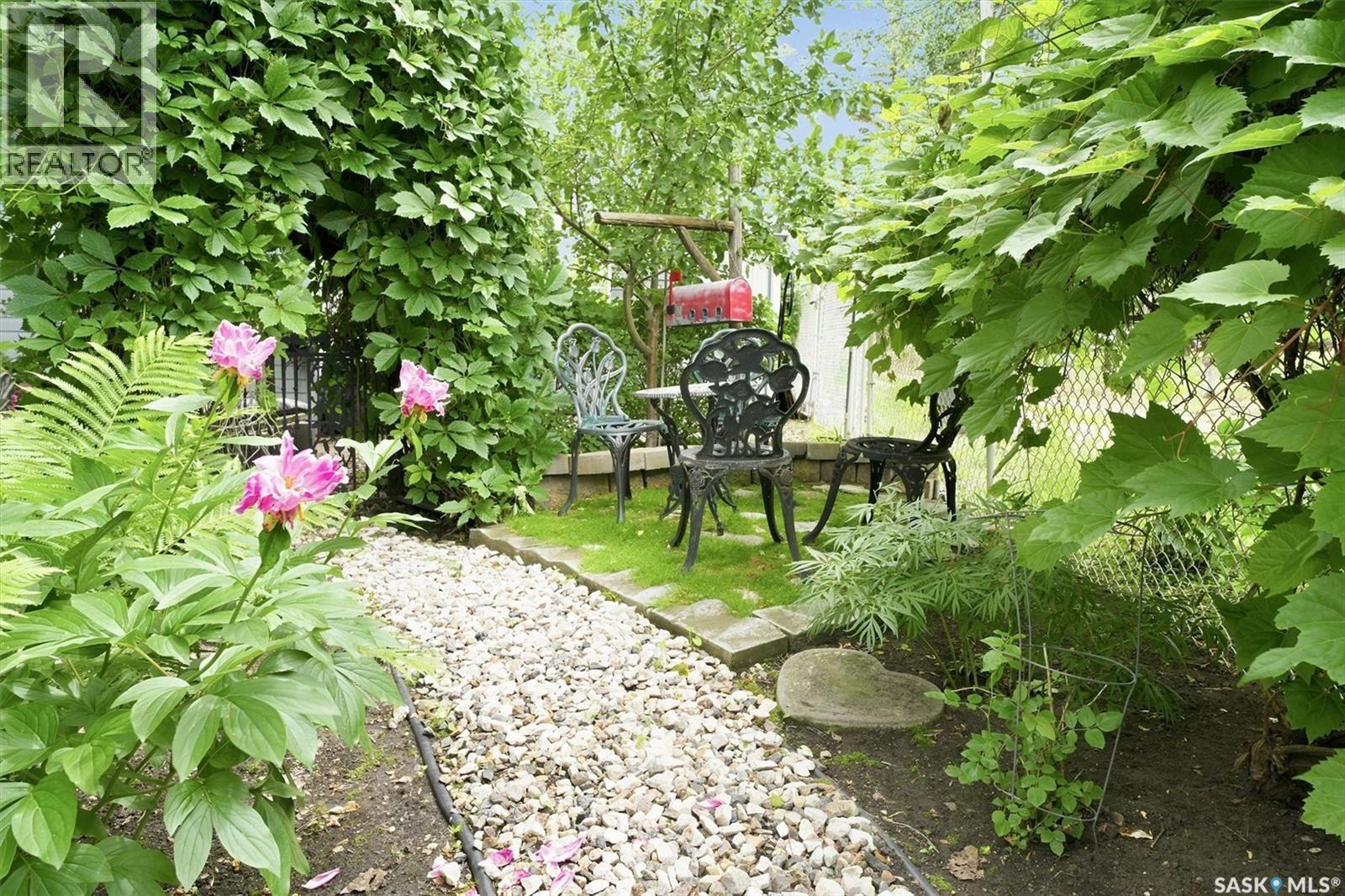 1621 Edward Avenue, Saskatoon, SK - Outdoor