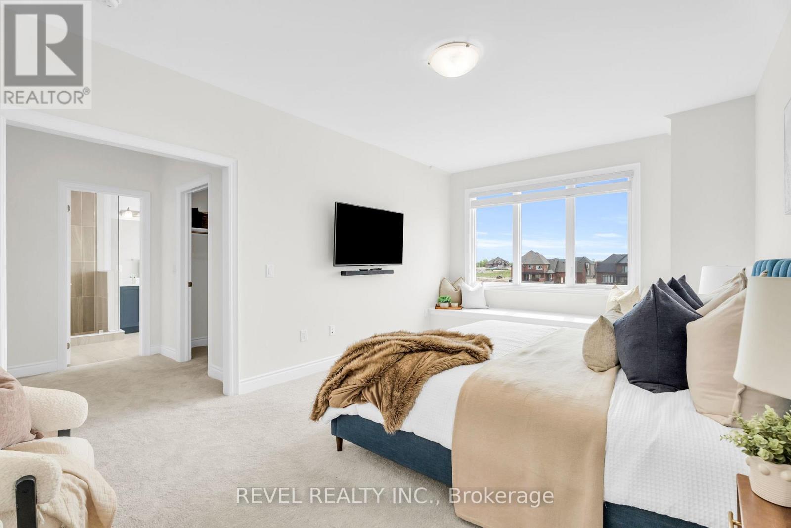 36 Ewing Way, Amaranth, ON - Indoor Photo Showing Bedroom