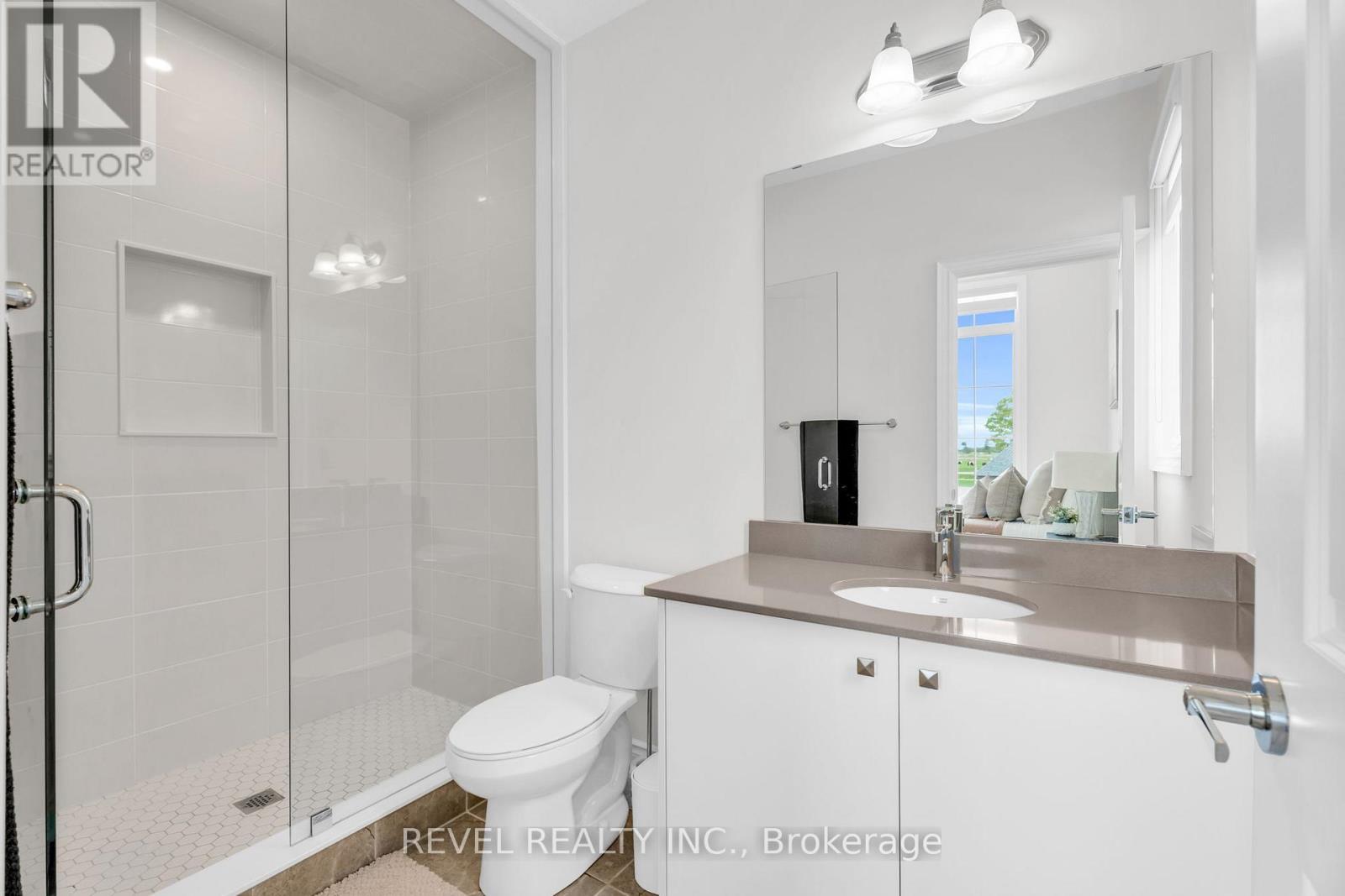 36 Ewing Way, Amaranth, ON - Indoor Photo Showing Bathroom